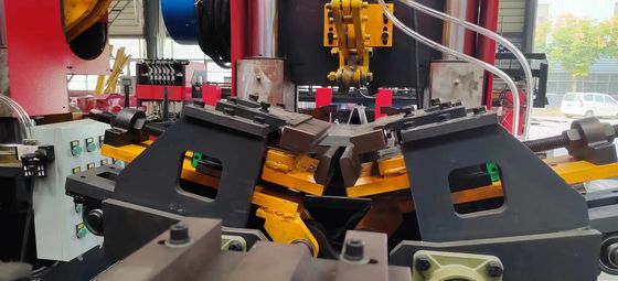 Επαγγελματική μηχανή συγκόλλησης ατσάλινων ράβδων συγκόλλησης AC380V 50Hz με υψηλή ακρίβεια συγκόλλησης