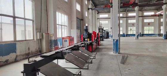 Ηλεκτρική μηχανή κατασκευής τροχιάς Σύστημα ελέγχου PLC 0.3mm Λάθος μήκους